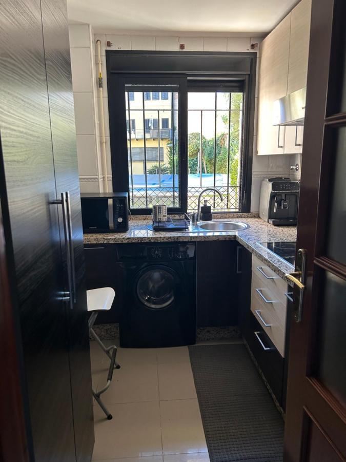 Apartamento Proximo Al Centro De 2 Dormitorios Con Piscina. Sevilla Exteriör bild
